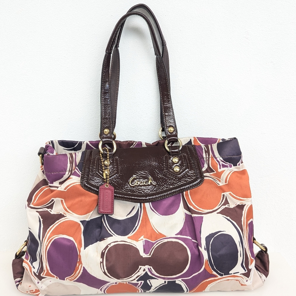 🌹 Coach Ashley Satchel or Carryall. Multicolor Signature Tote Bag